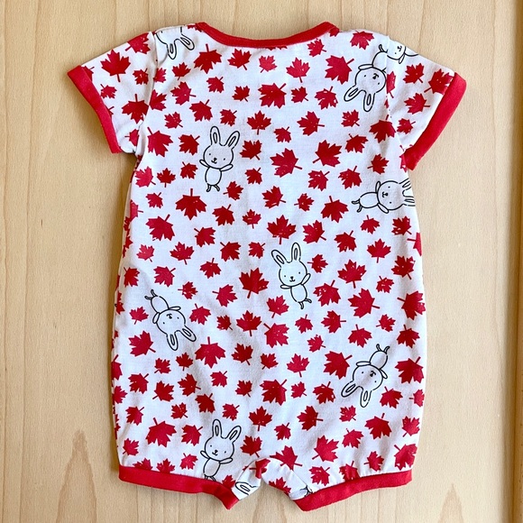 🍓4/$15🍓 Joe Fresh Baby Romper with Maple Leaf and Bunny Print - Picture 5 of 8